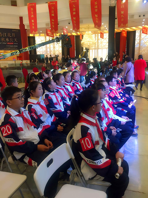 南昌現代外國語學校(象湖校區(qū))組織學生參加“江西省首屆少年詩詞大賽”活動